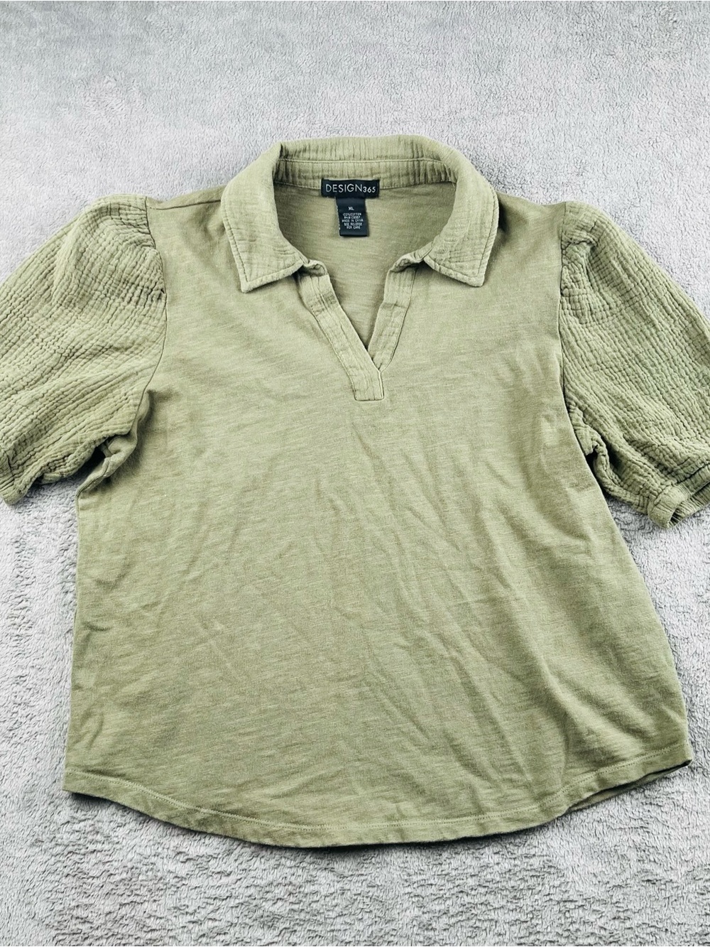 Design365 Olive Green Puff-Sleeve Polo Top